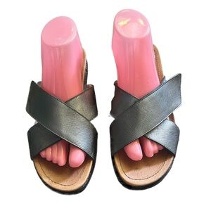 Nurture Slides Bronze Color with adjustable Velcro straps Size 8.5